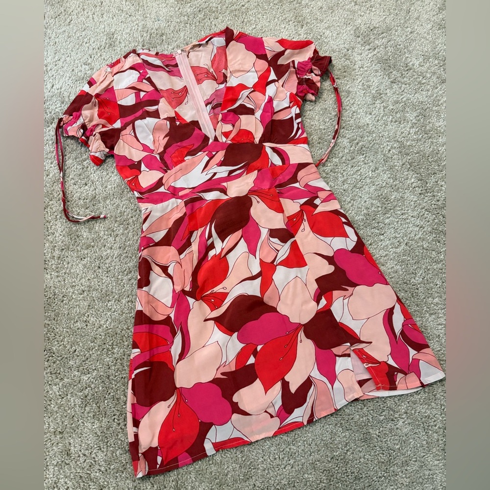 Olivaceous Floral Mini Dress, Medium